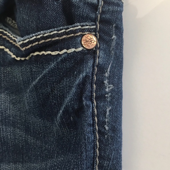 American Rag Curvy Skinny Jeans 7 - Picture 6 of 11